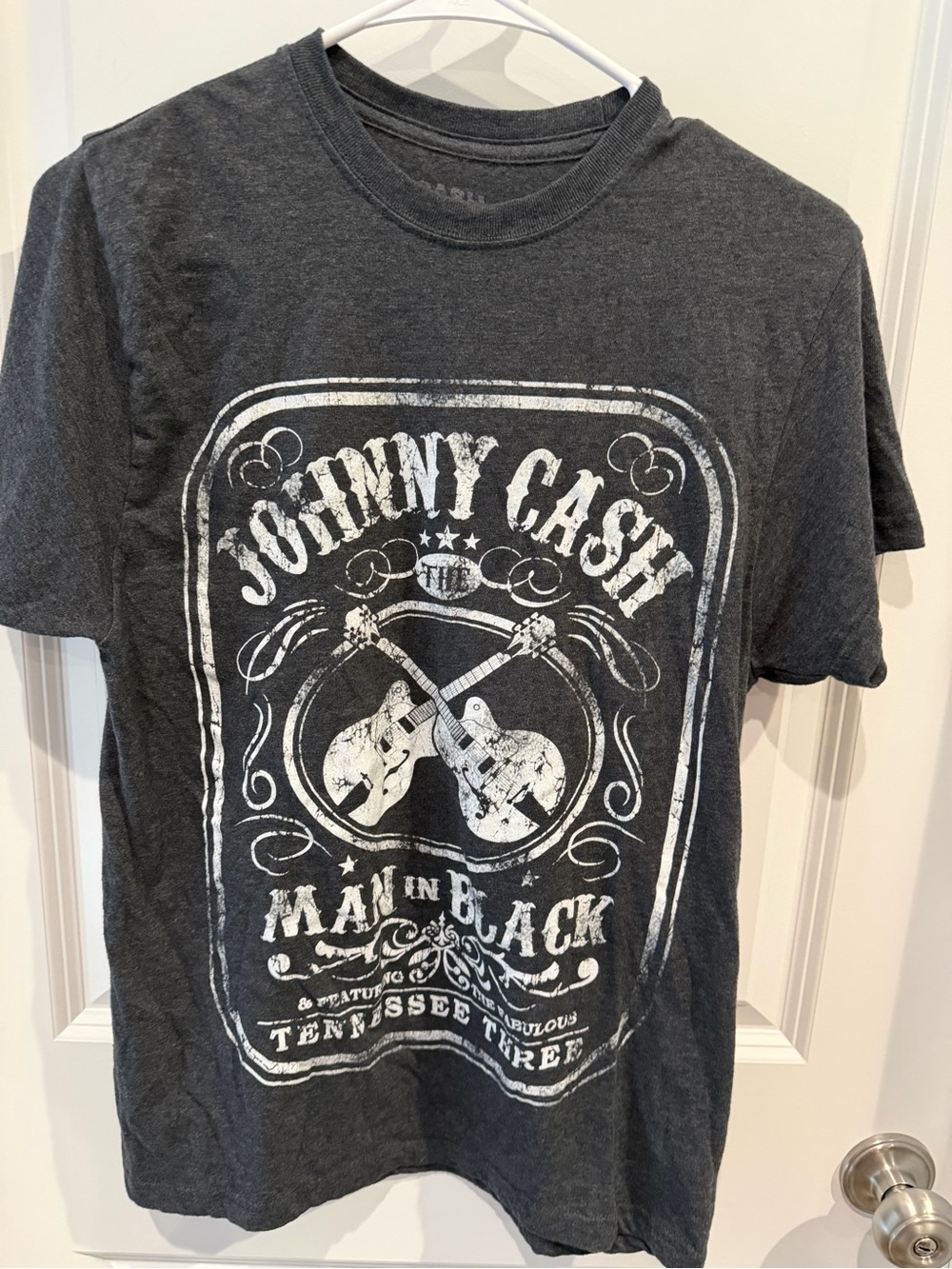 Johnny Cash “Man in Black” Graphic Tee Size Small